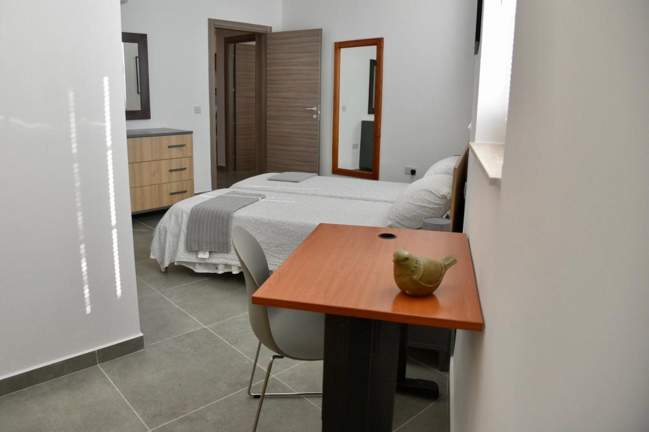 Bright & Modern 2-Bedroom, 4Th Floor Apartment In Gzira, Malta Экстерьер фото